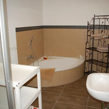 Carles Scheunenhof Apartmán *